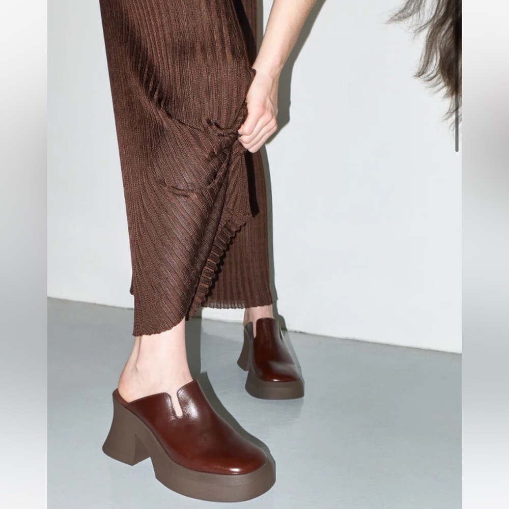 MIISTA ‘Otavia’ Mule in Brown size EU38